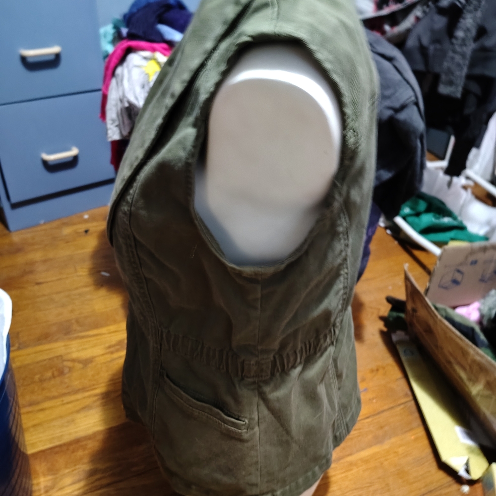 NWT Vintage America Green Zipper Vest W/Removable Fur Trim - Picture 11 of 12